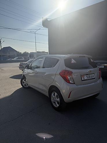 nisan march: Chevrolet Spark: 2018 г., 0.1 л, Автомат, Бензин — 4