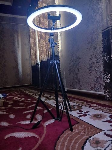 50: Кольцевая LED‑лампа с регулируемой стойкой-триподом - Диаметр кольца — 2