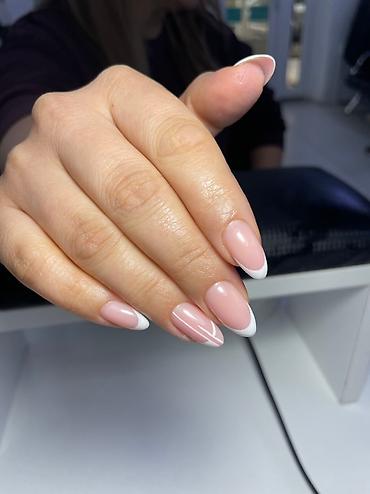 Маникюр, педикюр: Ремонт сломаных ногтей, Снятие, Выравнивание, Маникюр, Услуга в 4 руки, С выездом на дом — 3