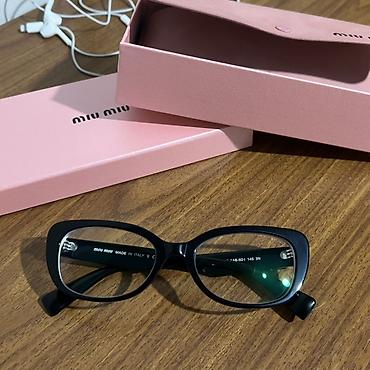 Очки: Оригинальные очки Miu Miu в черной оправе. Элегантная прямоугольная — 1
