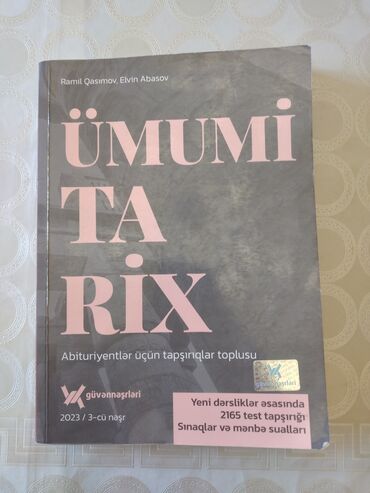 kitab rəfləri işlənmiş: Ümumi tarix kitabı satılır az isdifadə olunub