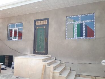 Həyət evləri və villaların satışı: Binəqədi qəs. 3 otaqlı, 100 kv. m, Yeni təmirli — 1