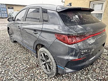 BYD: BYD E2: 2021 г., Автомат, Электромобиль, Хэтчбэк — 2