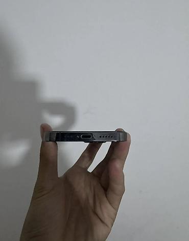 iphone se3: IPhone 13 Pro, Б/у, 256 ГБ, Графит, Кабель, 85 % — 3