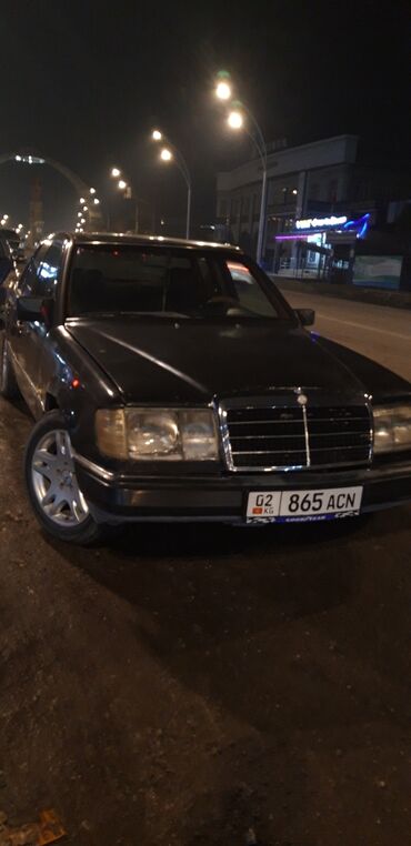 163 кузов: Mercedes-Benz W124: 1989 г., 2 л, Механика, Бензин, Седан