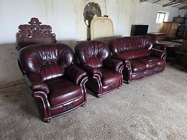 Stilske garniture: Kožni garnitura – bordo - Sastav: trosed sa tri jastuka za sedenje + — 2