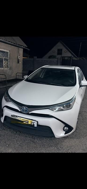света диоты: Toyota Corolla: 2017 г., 1.8 л, Вариатор, Гибрид, Седан — 1