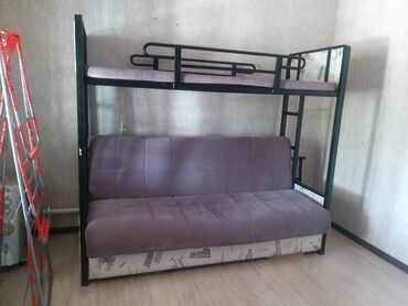 мягкая мебель угловой диван: Двухъярусная кровать, Б/у, Складной