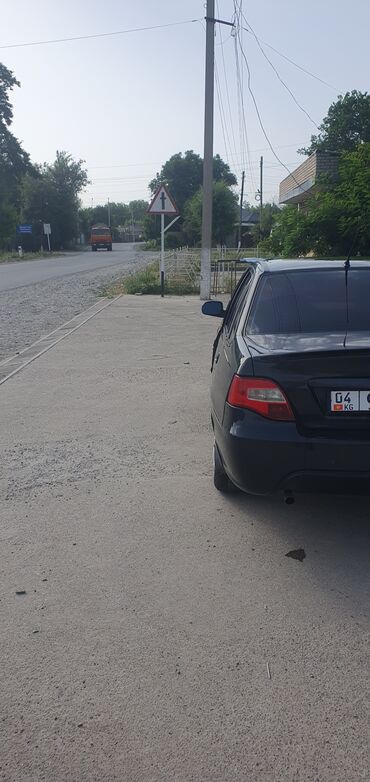 Daewoo: Daewoo Nexia: 2012 г., 1.6 л, Механика, Бензин, Седан