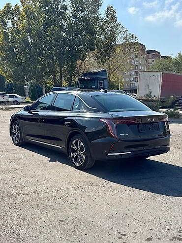 hongqi e: Huanghai : 2022 г., 0.7 л, Автомат, Электромобиль, Седан — 6