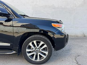 4: Toyota Land Cruiser: 2013 г., 4.6 л, Автомат, Газ, Внедорожник — 3
