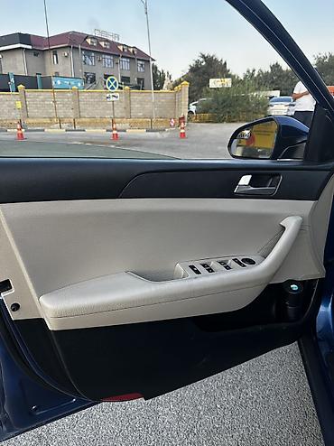 сколько стоит русификация авто: Hyundai Sonata: 2016 г., Автомат — 10