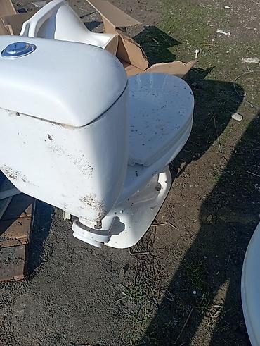 Унитазы: Продаю б/у унитазы at lalafo.kg — 13 Унитазы: Продаю б/у унитазы — 13