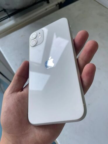 продаю ноутбуков: IPhone 11, Б/у, 128 ГБ, Зарядное устройство, Защитное стекло, Чехол, 79 %