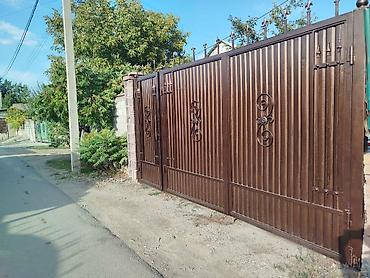 Продажа домов: 6 комнат и более, 140 м², 9 соток, Электричество — 6