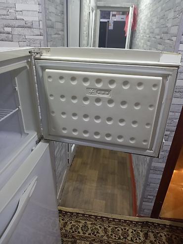 xaladelnik ev: BEKO iki qapılı soyuducu - Rəng: ağ - Üst kamera: dondurucu, metal — 5