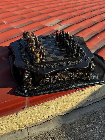 Şahmatlar: Şahmat Sahmat Çeşid çoxdu.çatdırılma 1_2 saata edilir. Qoz ağacındandı — 4