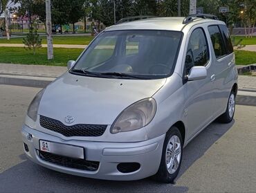 Toyota: Toyota Yaris Verso: 2004 г., 1.3 л, Механика, Бензин, Универсал