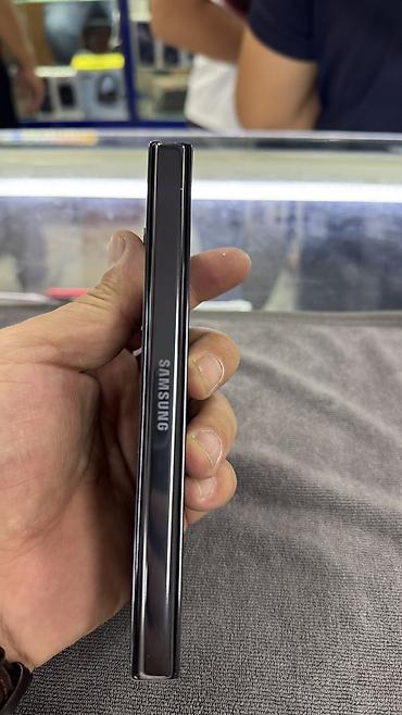 переходник на теслу: Samsung Galaxy Z Fold 5, Б/у, 256 ГБ, цвет - Черный, 1 SIM, eSIM — 9