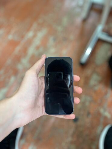 Ford: IPhone 12 mini, 64 GB, Face ID