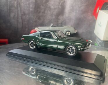 Avtomobil modelləri: Коллекционная модель Ford Mustang GT Bullit darkgreen 1968 Steve — 15