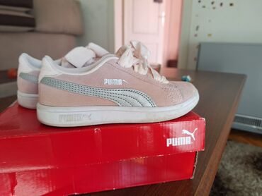 Kids' Footwear: Puma, Sneakers, Size: 30, color - Pink
