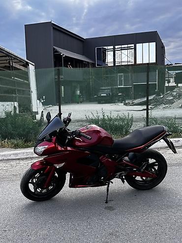 650: Спортивный мотоцикл Kawasaki Ninja (серия 650R/ER-6f), цвет бордовый — 4