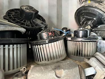 air pump: Передний амортизатор, Задний амортизатор, Передняя пружина амортизатора Honda 2000 г., Б/у, Япония — 5