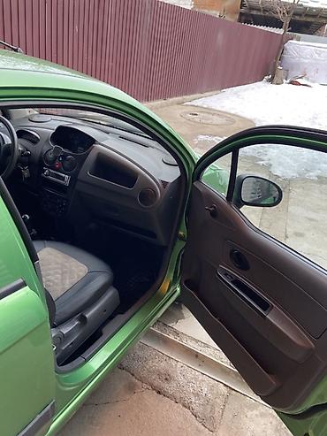 Chevrolet: Chevrolet Spark: 2008 г., 0.8 л, Механика, Бензин, Хэтчбэк — 8