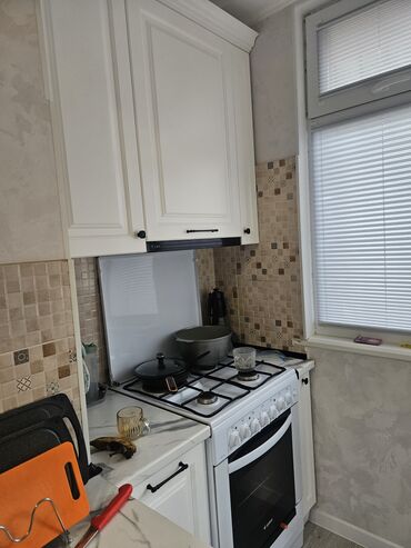 кывартира дом: 3 комнаты, 82 м², 106 серия, 1 этаж, Евроремонт