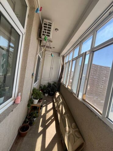 Uzunmüddətli kirayə mənzillər: Mənzil kirayə verilir. 16.9 mər. 2 otaq, 80 kv. Əhmədli metro — 6