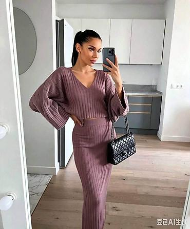 ženski: Nova kolekcija ✨️
Komplet trikotaža: 3700 dinara — 5