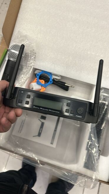 Lampalar: Projektor lampaları və AV receiver Təsvir: - Şəkillərdə müxtəlif — 83