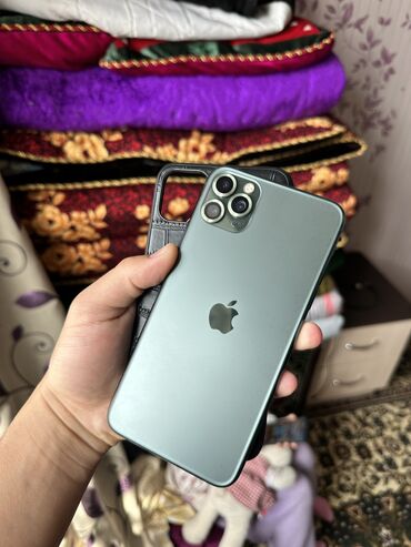 Apple iPhone: IPhone 11 Pro Max, Б/у, 256 ГБ, Зеленый, Защитное стекло, Чехол