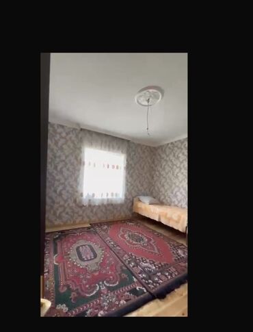 Həyət evləri və villaların satışı: Gəncə Sevinc qəsəbəsi Gədəbəy Kafesinin yaxınlığında 2 sotda 4 — 12