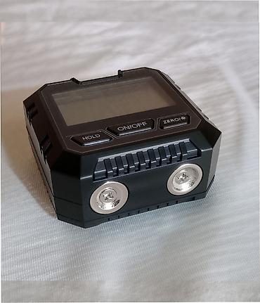 Laserski daljinomeri: Nov digitalni uglomer. Ima sa donje strane magnete, ima dugme da — 10