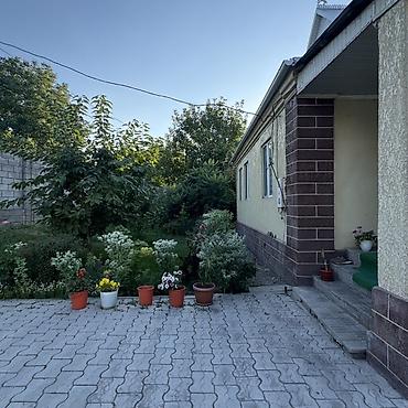 Кыймылсыз мүлк: Продается дом в городе КАРА-БАЛТА. Участок 20 соток на красной — 8