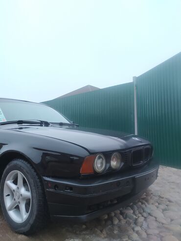 BMW: BMW 5 series: 1990 г., 2.5 л, Механика, Бензин, Седан