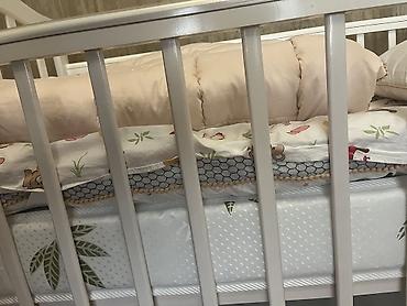 usag bewiyi: Oğlan və qız üçün, Yeni, Dördbucaq, Beşik, Dəst ilə, Matras ilə, Yellənmə mexanizmi ilə — 5