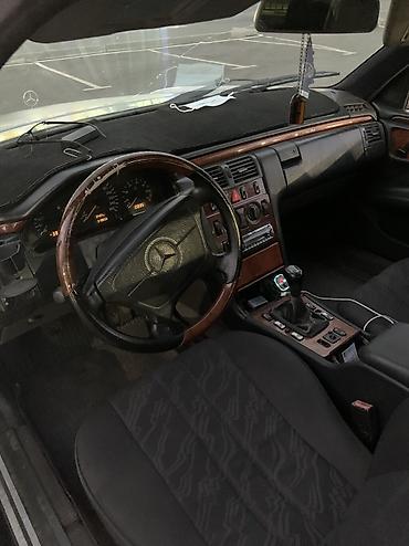 авариный мерс: Mercedes-Benz E-Class: 1998 г. — 3