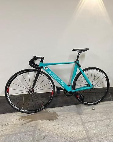 Aventon Mataro Low — трековый/фикс велосипед Mataro Low Систем хохло