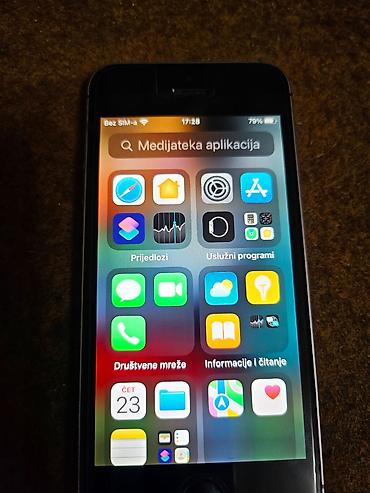Apple iPhone: Apple iPhone SE (1. generacija), model MP822DN/A, kapacitet 32 GB.93% — 5