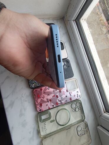 Xiaomi: Redmi 12 Redmi 12 8_RAM__'128GB yaddaş TƏZƏ vəziyyətdə. Hec bir — 7