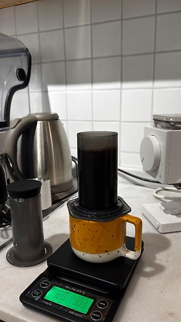 Tek tekde satilir dest kimi de Grinder tezekimi 50 azn yenisi