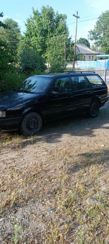 Volkswagen: Volkswagen Passat: 1989 г., 1.8 л, Механика, Бензин, Универсал — 2