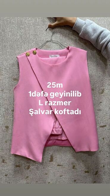 Pencəklər: Qadın geyimləri – müxtəlif modellər - Qara qısa bleizer: klassik — 57