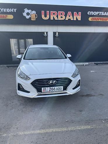 Продажа авто: Hyundai Sonata: 2017 г., 2 л, Автомат, Газ, Седан — 3
