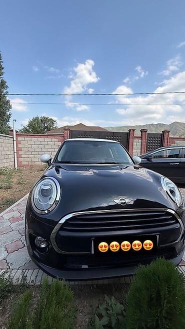 Mini Cooper: 2017 г., 1.9 л, Автомат, Бензин, Хэтчбэк at lalafo.kg Mini Cooper: 2017 г., 1.9 л, Автомат, Бензин, Хэтчбэк