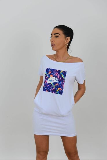 Haljine: 1 za 1700, 2 za 2500
Dužina 95 cm turski bruseni pamuk sa elastinom — 15