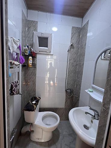 Həyət evləri və villaların satışı: 2 otaqlı, 35 kv. m — 8